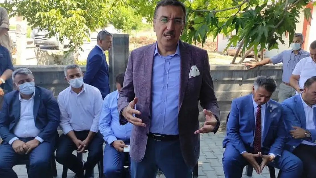 'Tüfenkci´den mülteci değerlendirmesi'