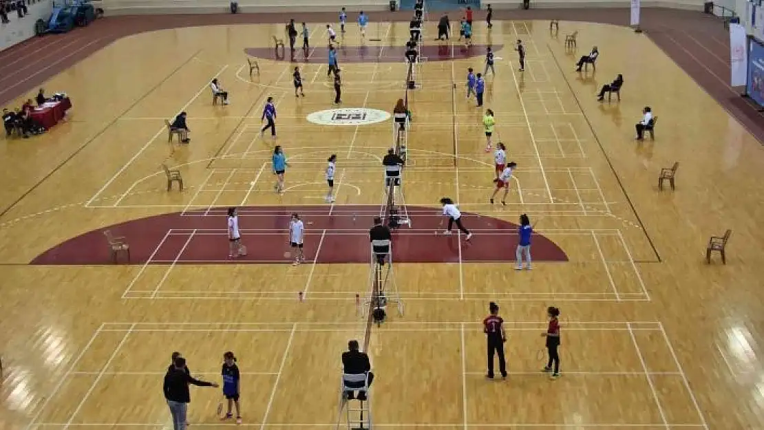 'Türkiye Badminton Şampiyonası başladı'