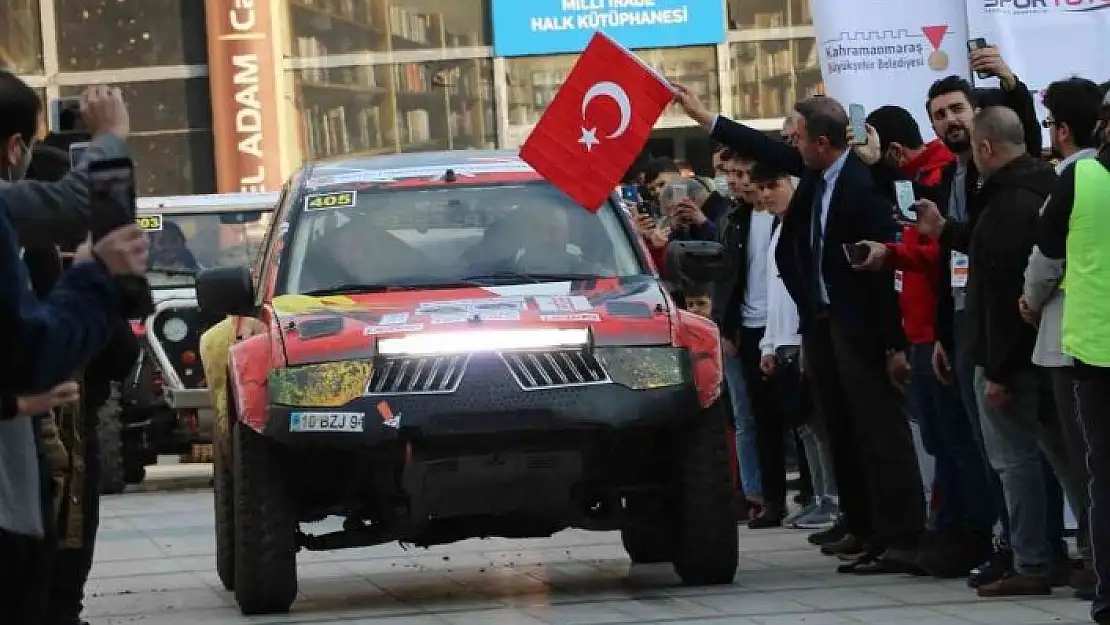 'Türkiye Off-Road Şampiyonası öncesi yarışmacılar gösteri yaptı'