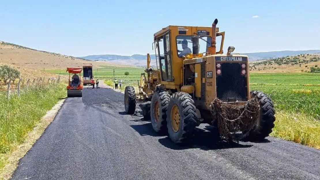 'Türkoğlu´nda yollar yenileniyor'