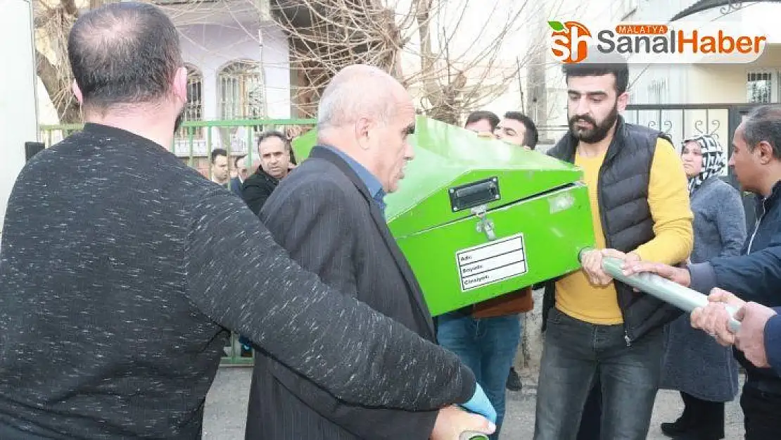 Ücretli öğretmen soba kurbanı oldu