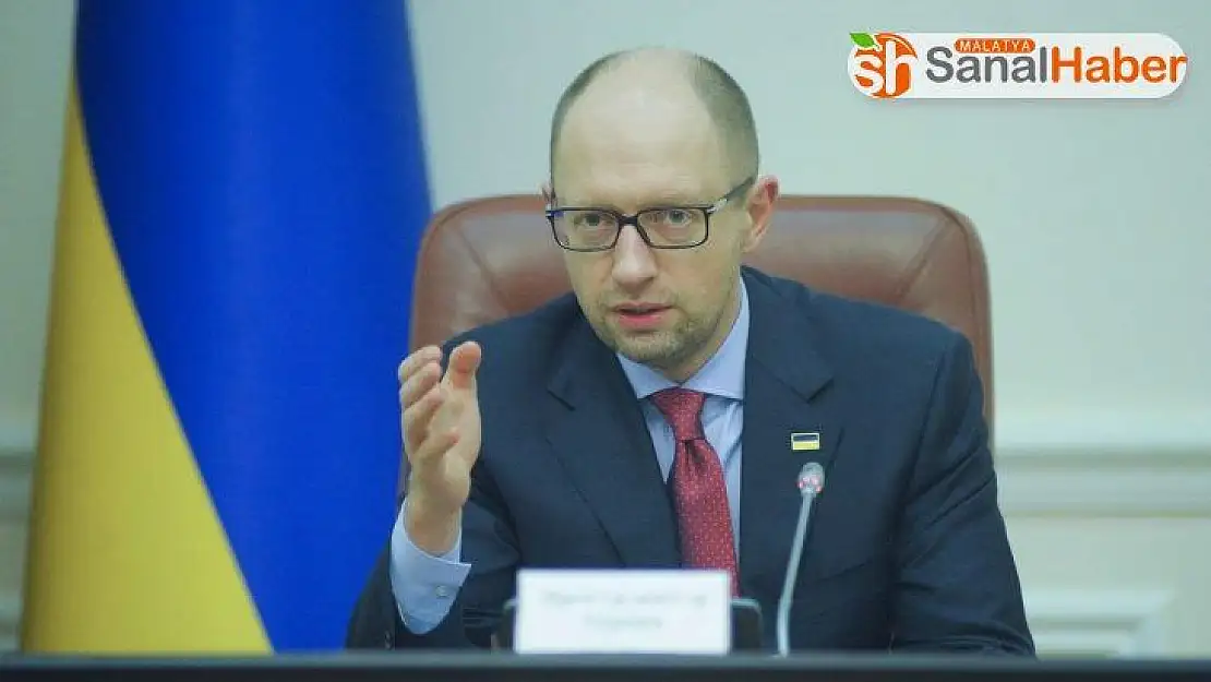 Ukrayna eski Başbakanı Yatsenyuk: 'Putin, Ukrayna medyasının yüzde 50'sini kontrol ediyor'