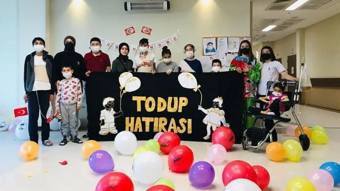 'Üniversite öğrencilerinden örnek davranış'
