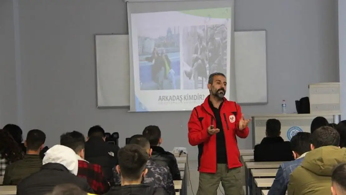 'Üniversite ve lise öğrencilerine ''terör'' eğitimi'