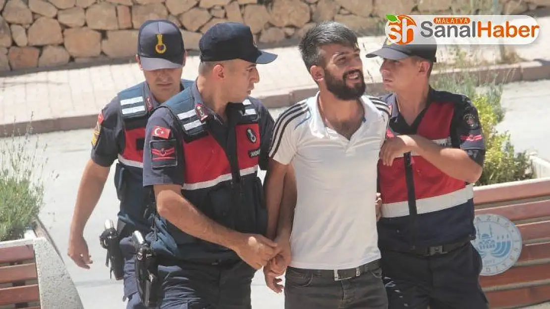 Üvey  annesini öldüren cezaevi firarisi yakalandı