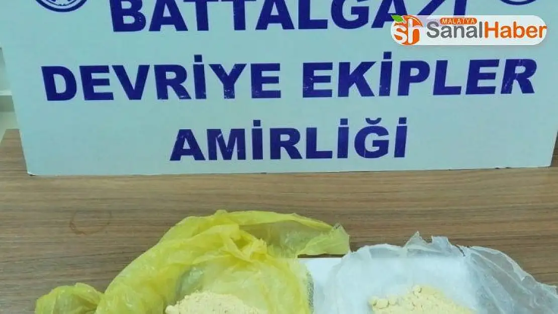 Malatya'da polisi gördü üniversiteye kaçtı