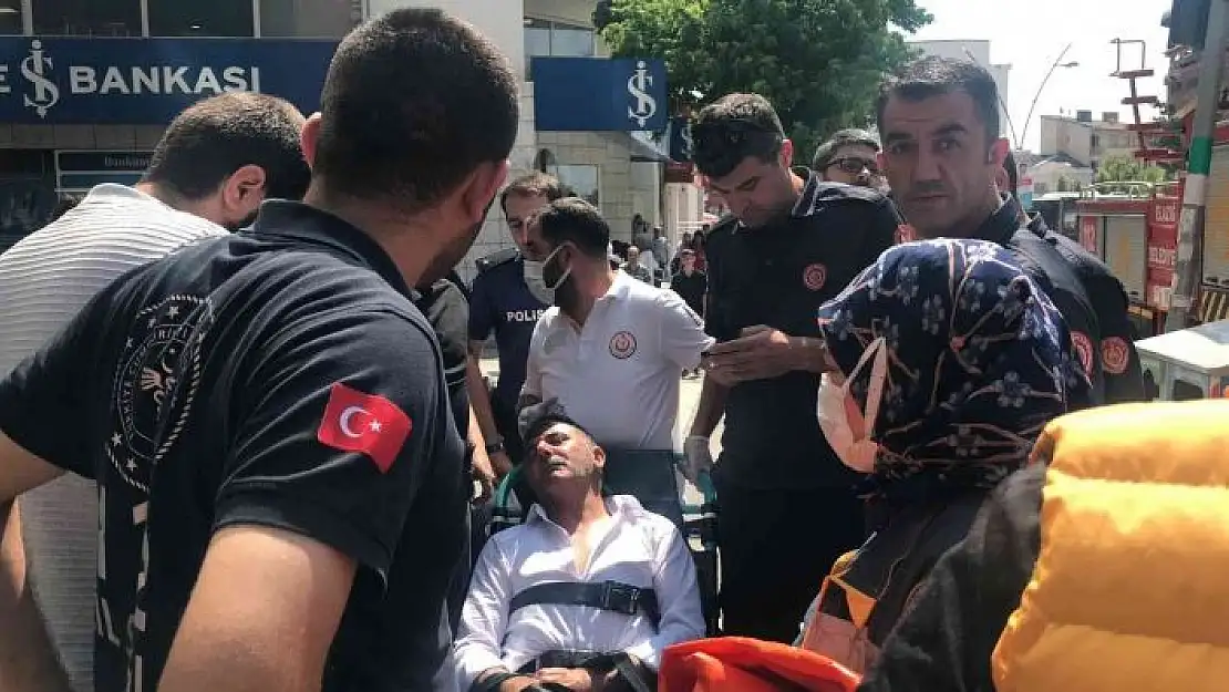 'Üzerine benzin döküp kendini yakmaya kalkıştı, ekipler ikna etti'