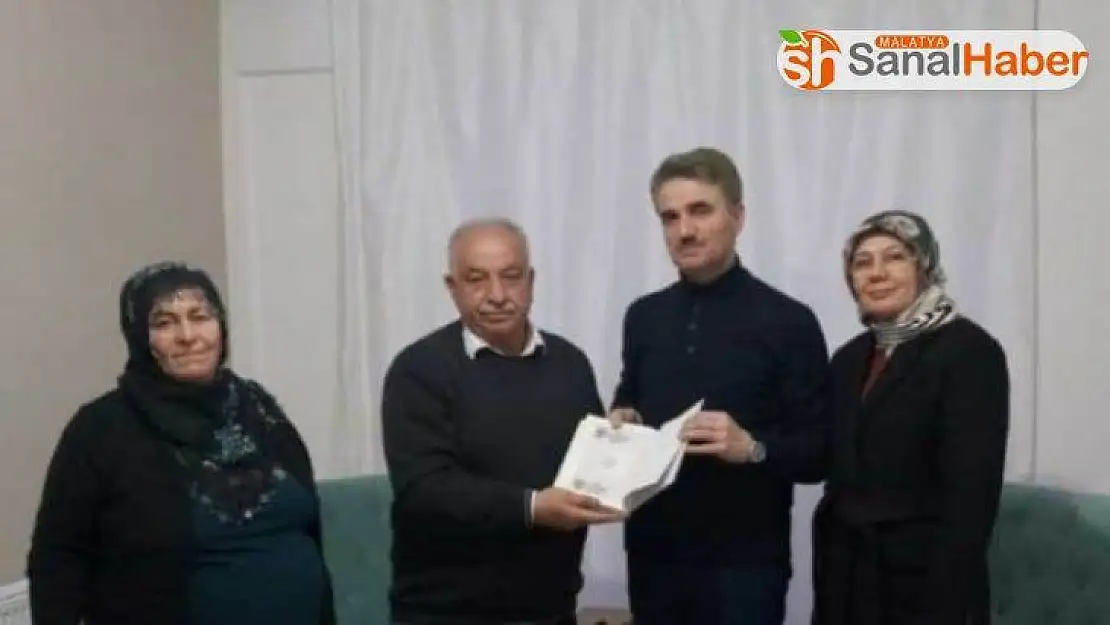 Vali Baruş'tan şehit polisin umreden dönen ailesine ziyaret