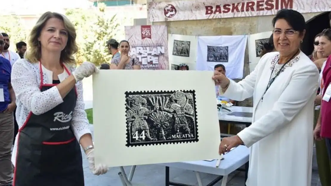 'Vali eşinden baskı resim çalışması'