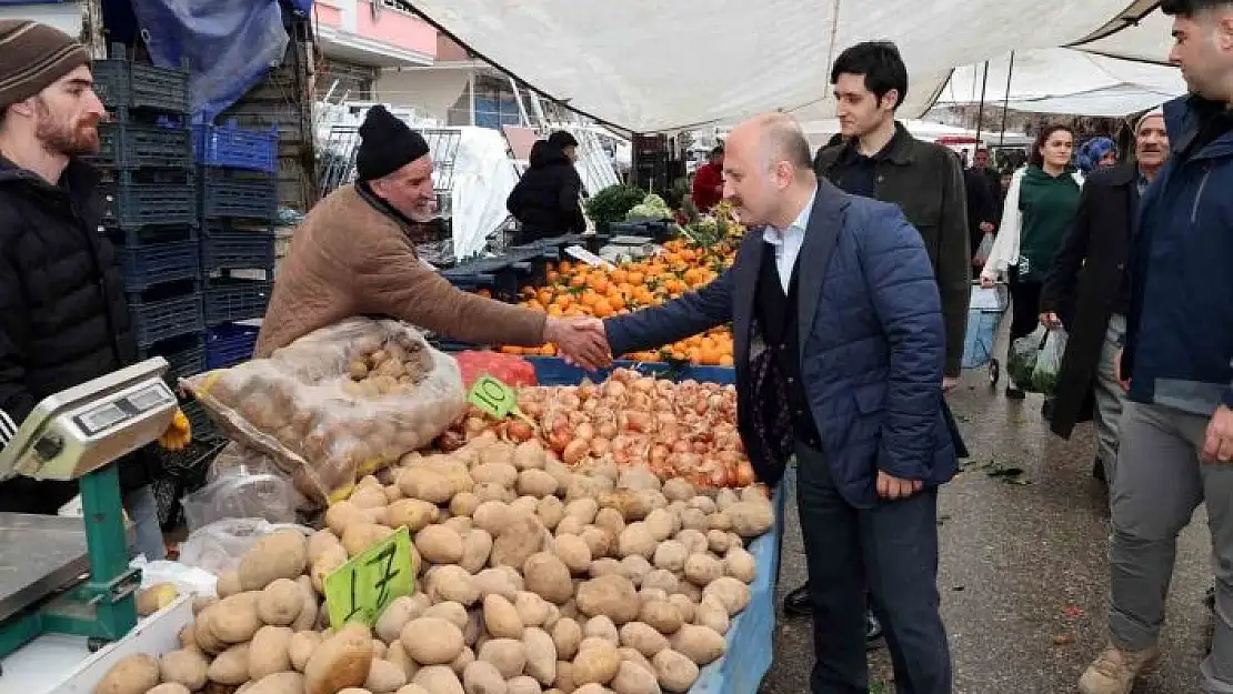 'Vali Varol, pazarcı esnafların taleplerini dinledi'