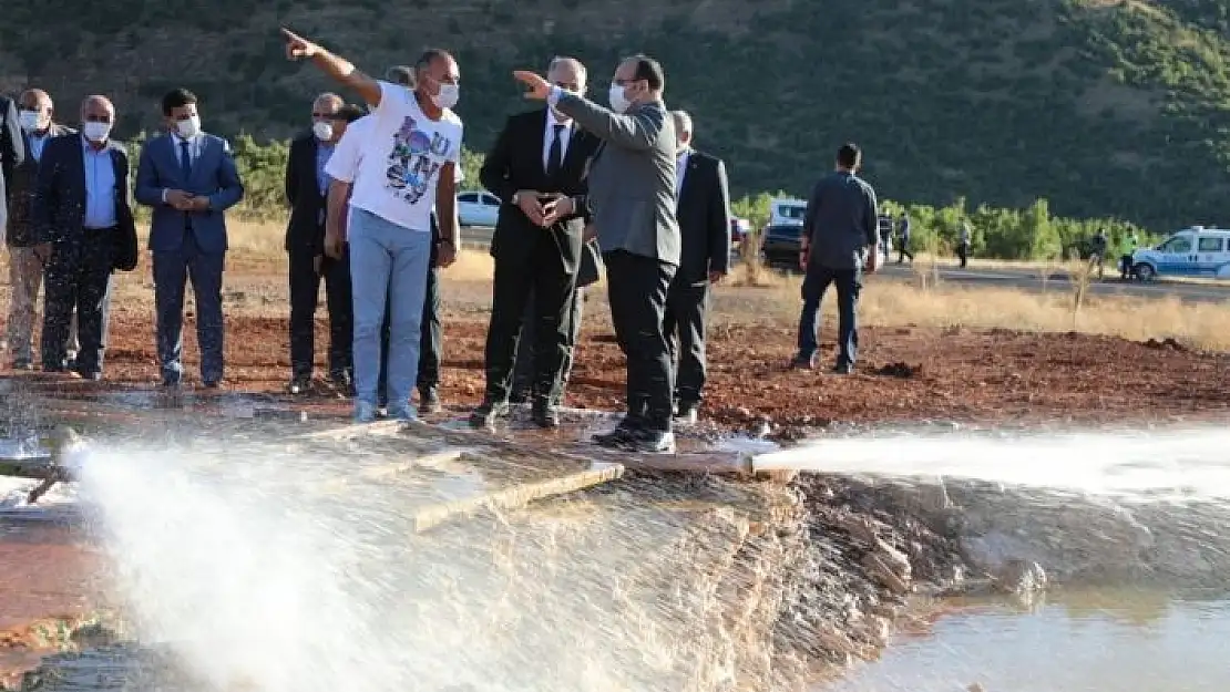 'Vali Yırık, Karakoçan ilçesinde incelemelerde bulundu'