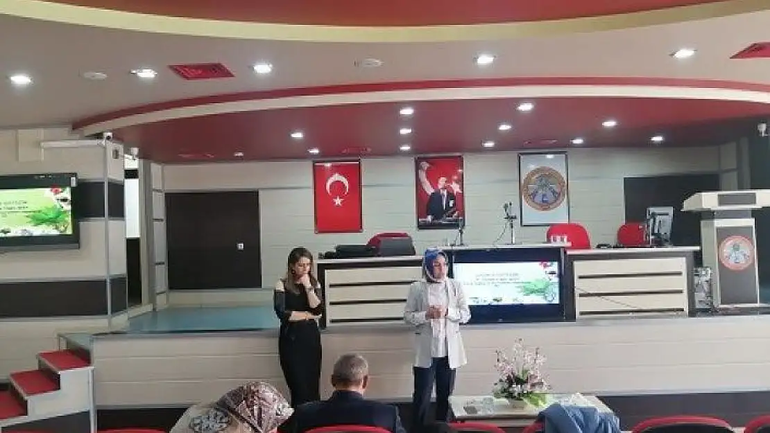 'Velilere iletişimin önemi anlatıldı'