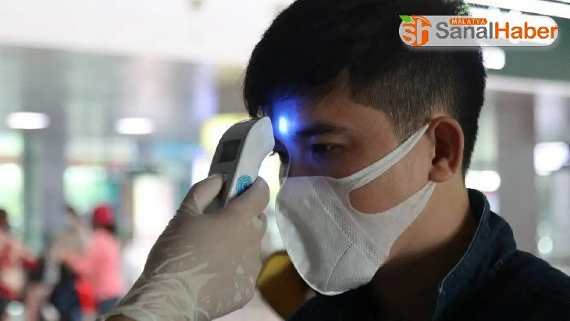 Vietnam'da 2 yaşındaki bebek de koronaya yakalandı