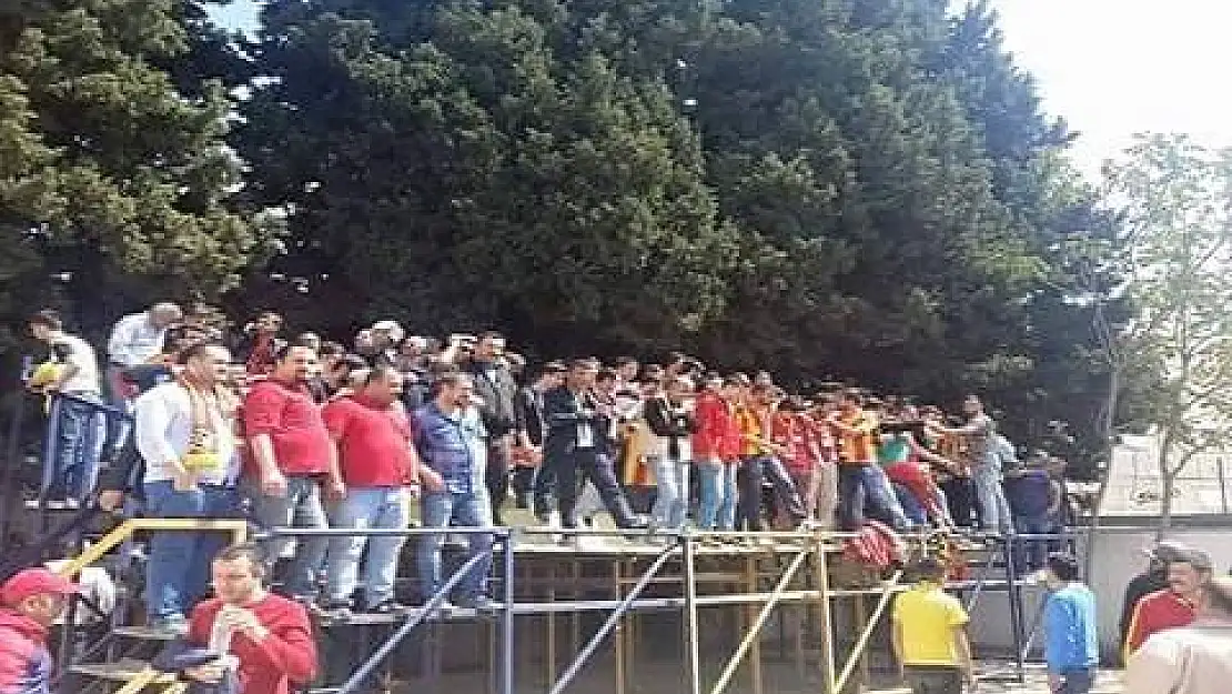 ŞAMPİYONLUK GELDİ GİTTİ