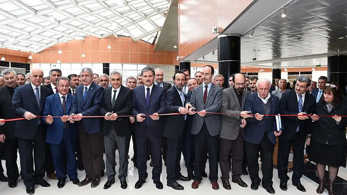 KENZ-İ MAHFİ: GİZLİ HAZİNELER SERGİSİ AÇILDI