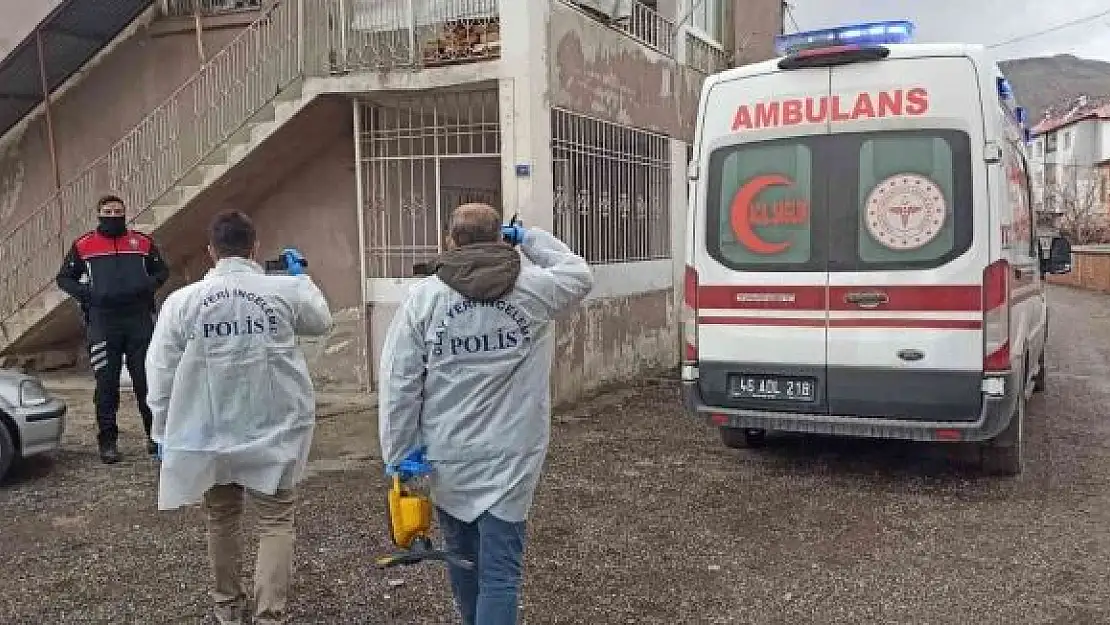 'Yalnız yaşadığı evinde ölü bulundu'