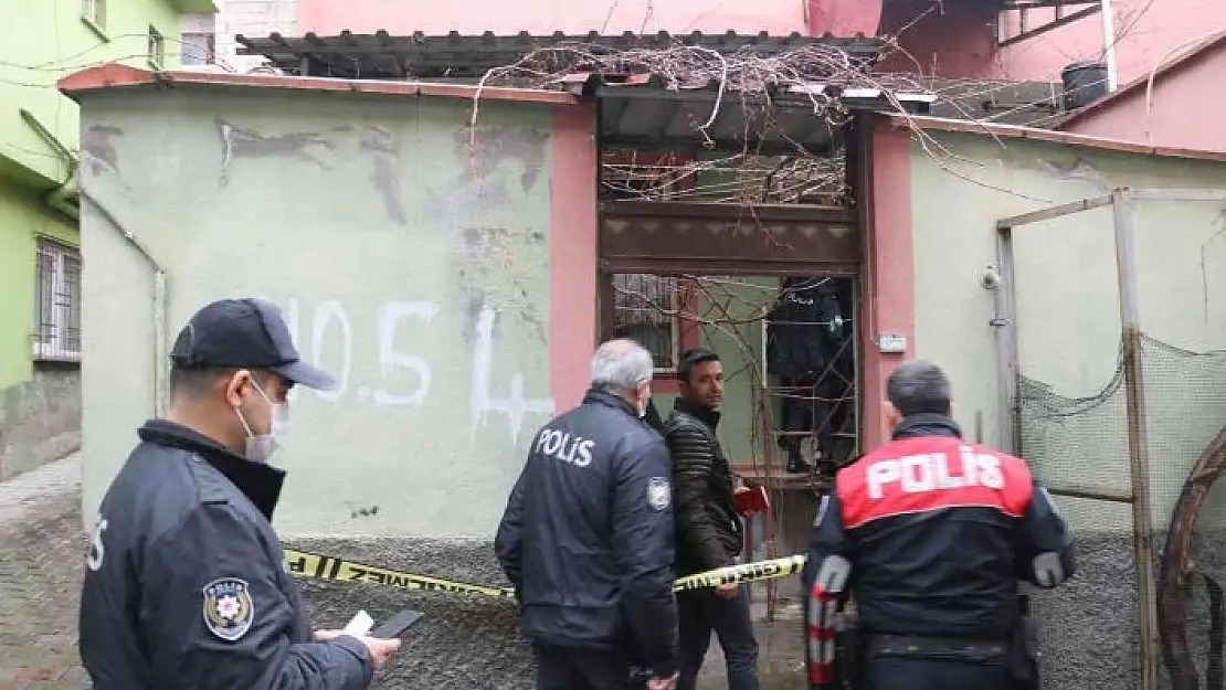 'Yalnız yaşayan yaşlı kadın yanarak hayatını kaybetti'