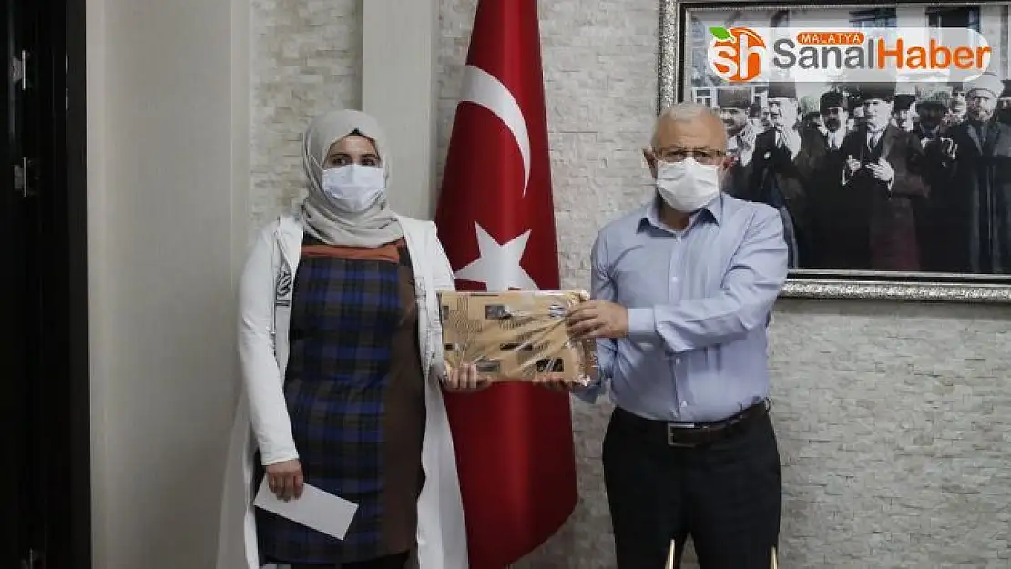 Yarışmada dereceye girenler ödüllendirildi