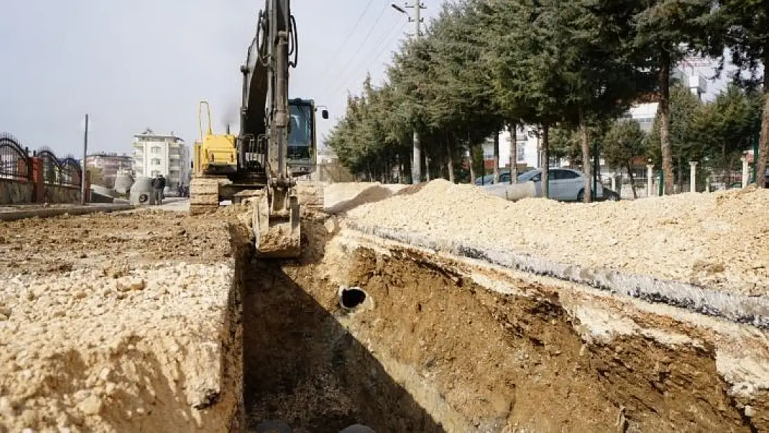 'Yeni mahallede altyapı yenileme çalışmaları devam ediyor'