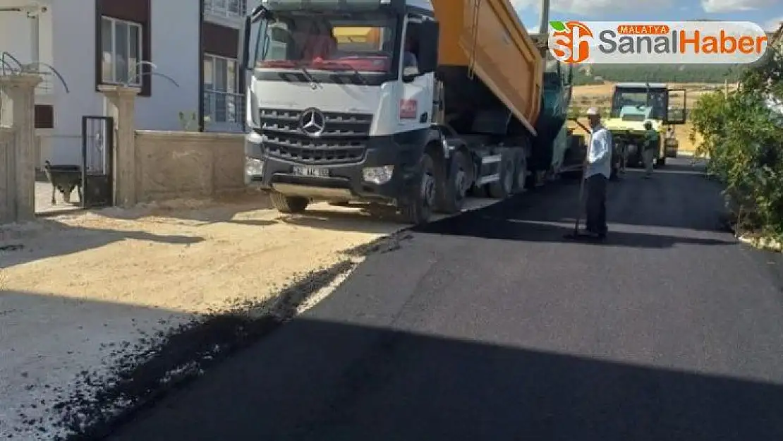 Yeni Mahallede asfalt çalışması yapıldı