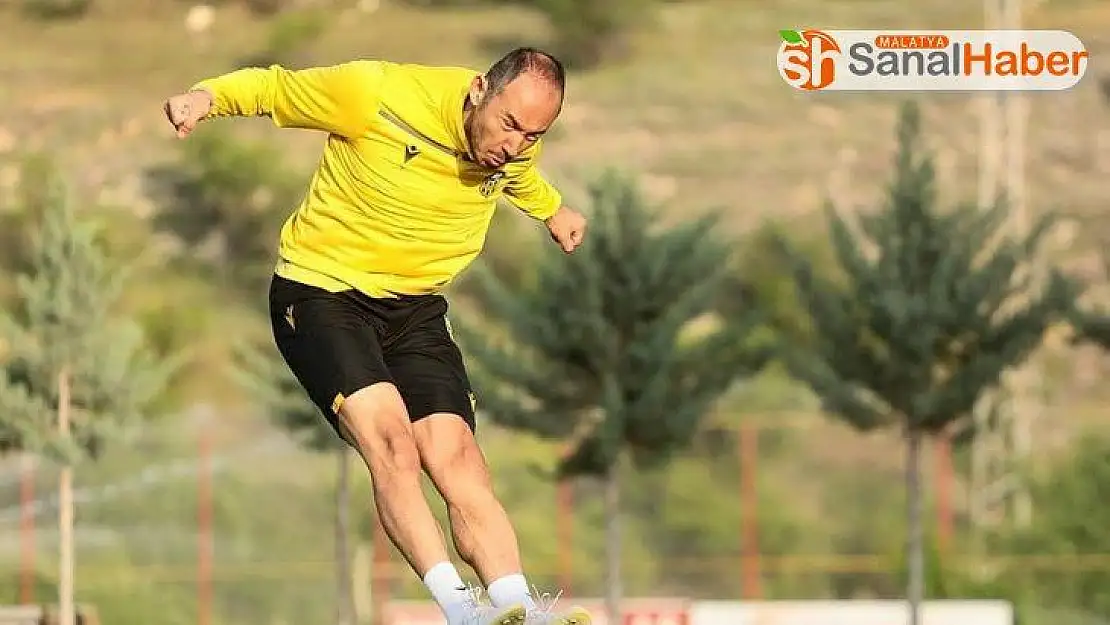 Yeni Malatyaspor'un, Kasımpaşa mesaisi sürüyor