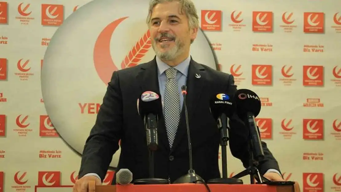 'Yeniden Refah Partisi Genel Başkan Yardımcısı Altınöz: ''Dünyanın birçok yerinden Müslümanlar Erbakan´ı ziyaret ediyor'''