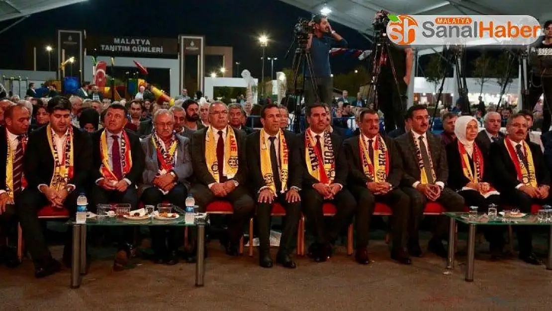 Yeni Malatyaspor standına yoğun ilgi