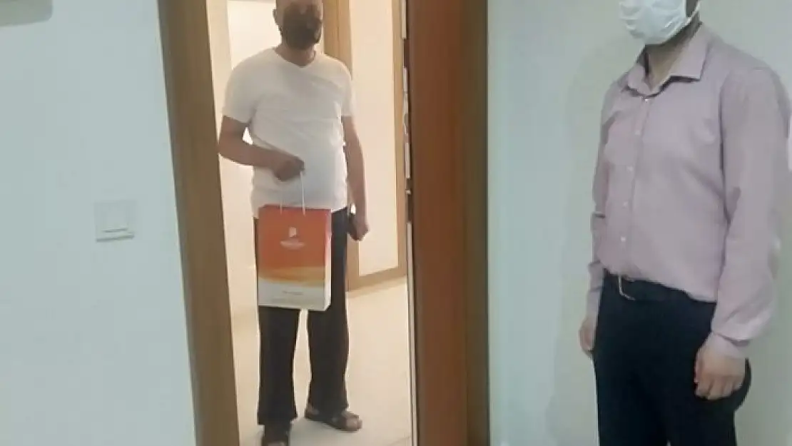 'Yeşilyurt Belediyesi´nden personellere `tedavi destek paketi´'