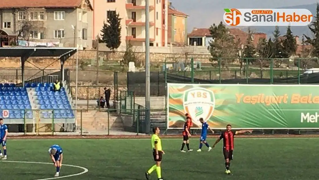 Yeşilyurt Belediyespor sevindirdi