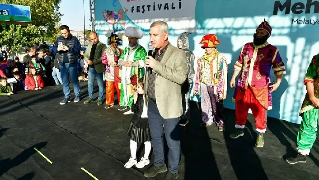 'Yeşilyurt Çocuk Kitapları Festivali dolu dolu geçiyor'