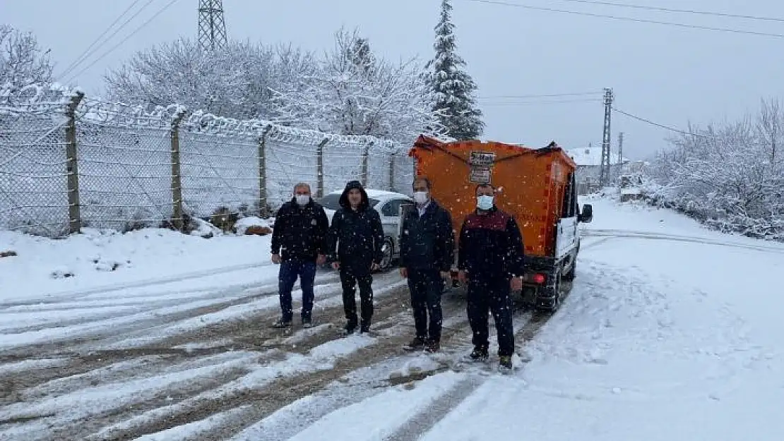 'Yeşilyurt´ta kar temizleme çalışmaları sürüyor'