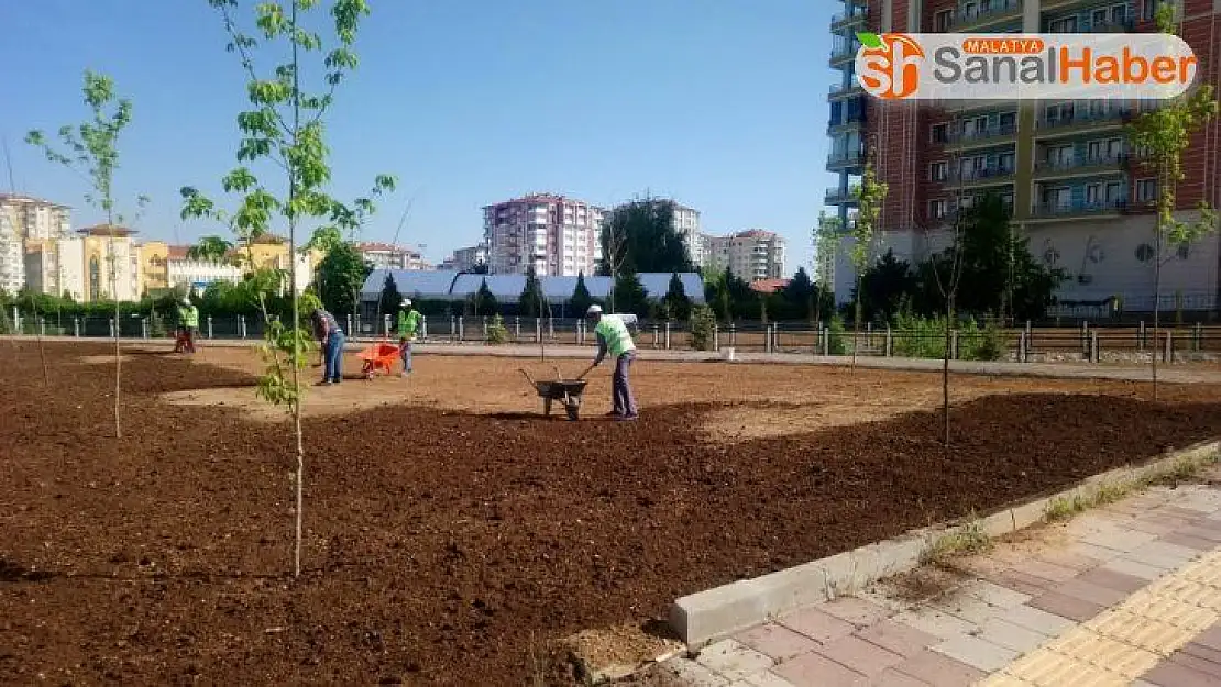 Yeşilyurt'ta parklar virüs sonrasına hazırlanıyor
