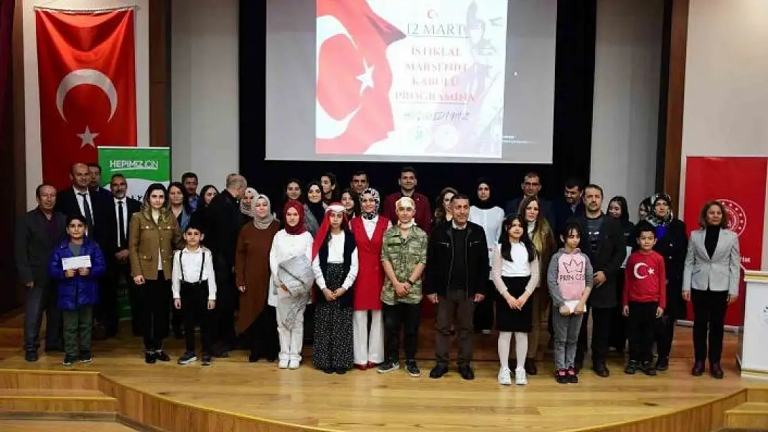 'Yeşilyurtta İstiklal Marşını güzel okuma yarışması düzenlendi'