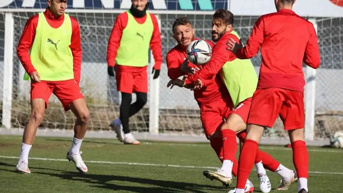 'Yiğidolar, Başakşehir´e hazırlanıyor'