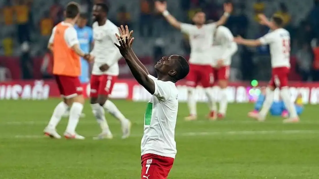 'Yiğidolar´ın kupa golcüsü Max Gradel'