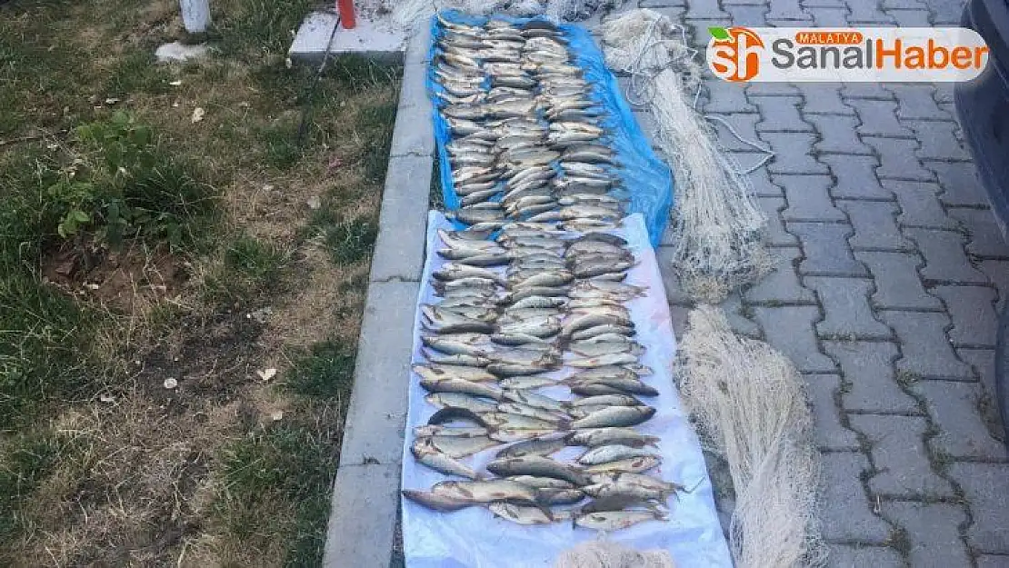 Yol kontrolünde yakalanan kaçak balıkçılara para cezası