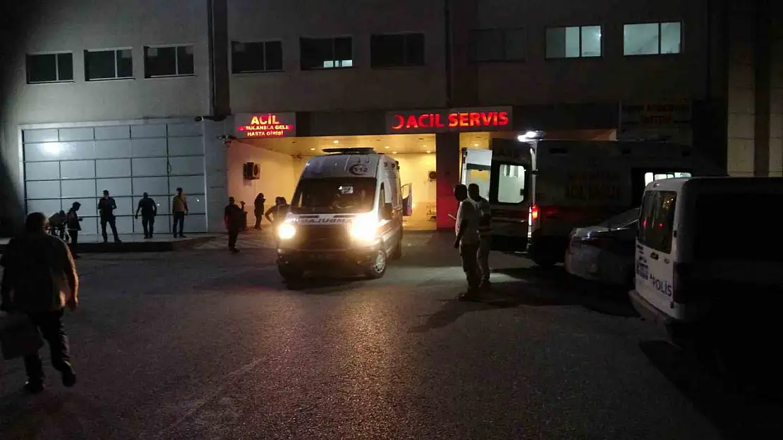 Malatya'da Yolda yürüyen husumetlisini silahla yaraladı