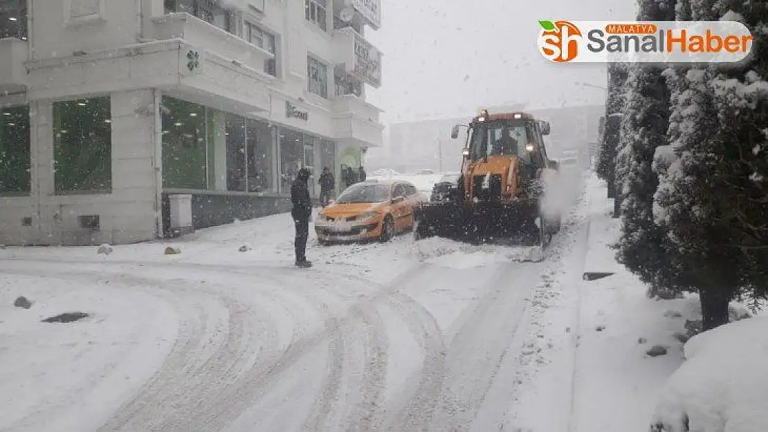 Yozgat'ta yoğun kar yağışı