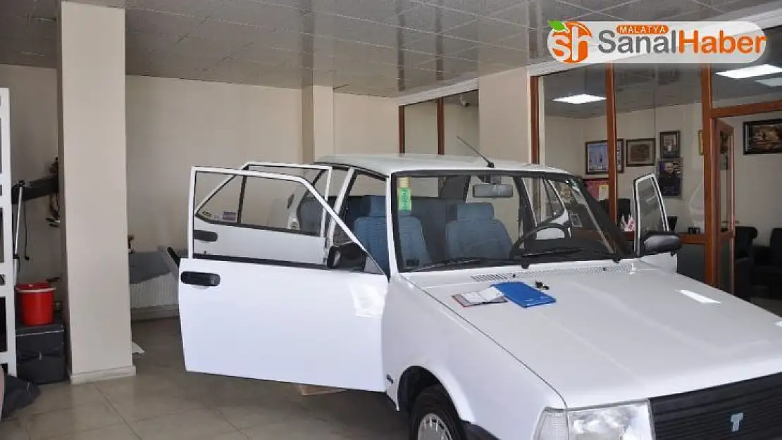 Yüksek model araba fiyatına Şahin