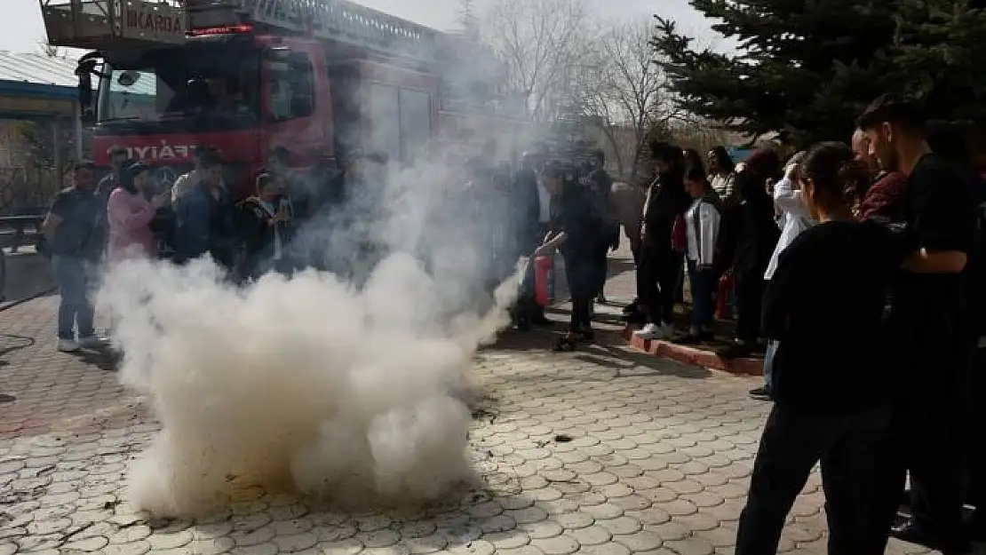 'Yüksekokulda nefes kesen tatbikat'