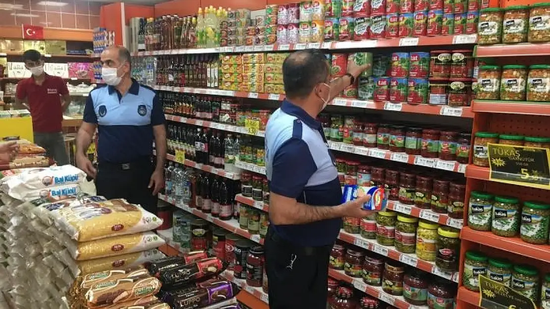 'Zabıta ekipleri marketleri denetledi'