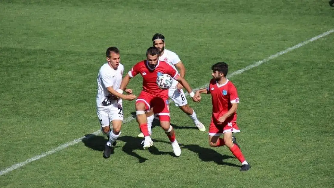 'Ziraat Türkiye Kupası: Elazığ Karakoçan: 1 - Batman Petrolspor: 0'