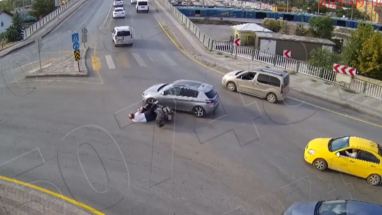 Malatya'da Trafik Kazaları KGYS Kameralarına Yansıdı