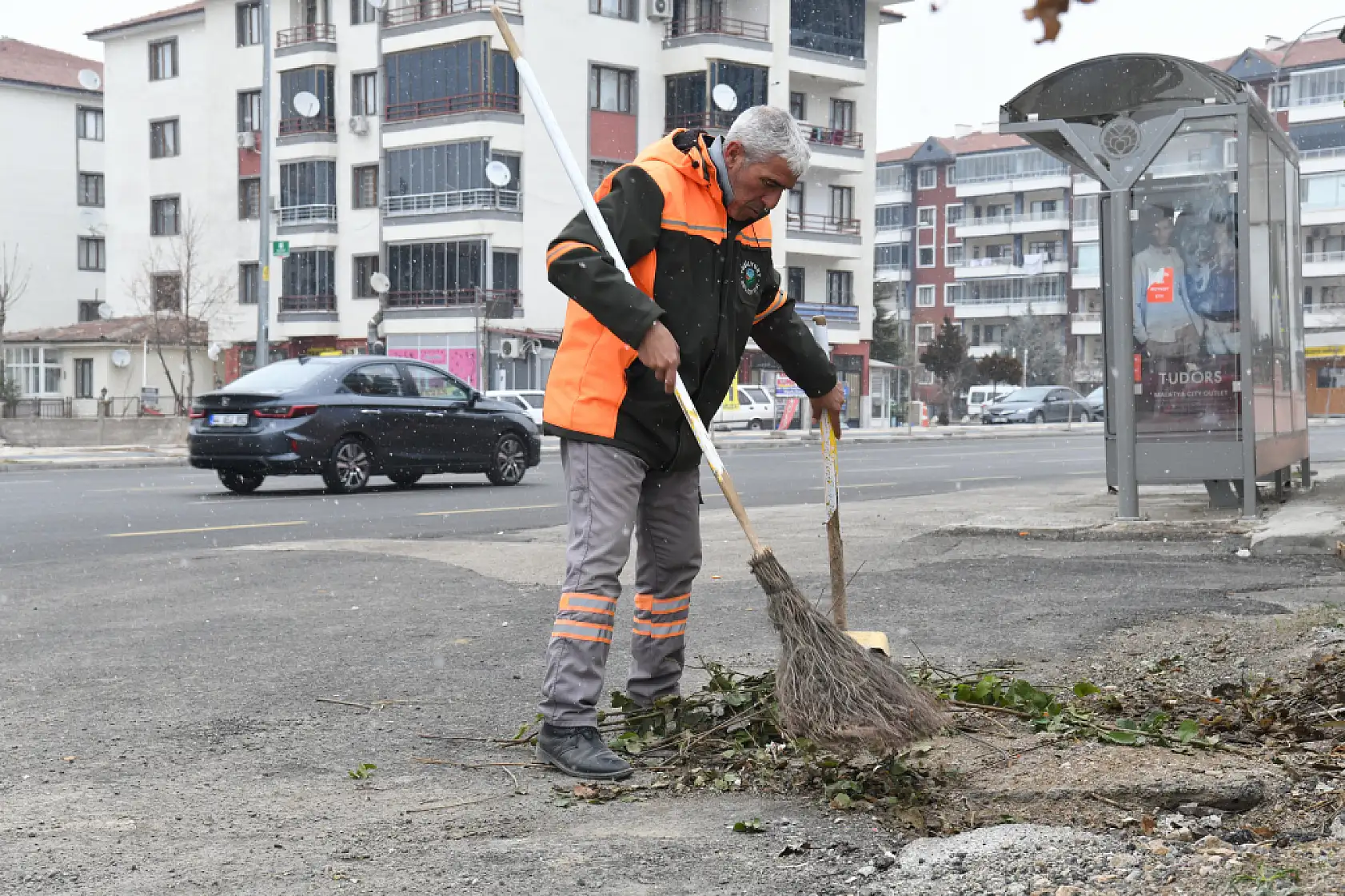 Yeşilyurt'ta Dip Köşe Temizlik