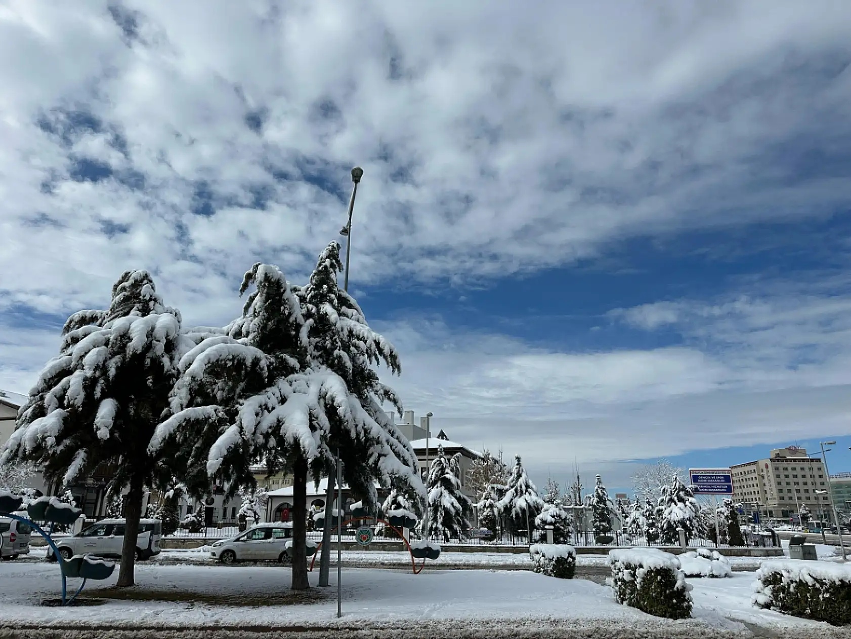 Beyaza bürünen Malatya havadan görüntülendi