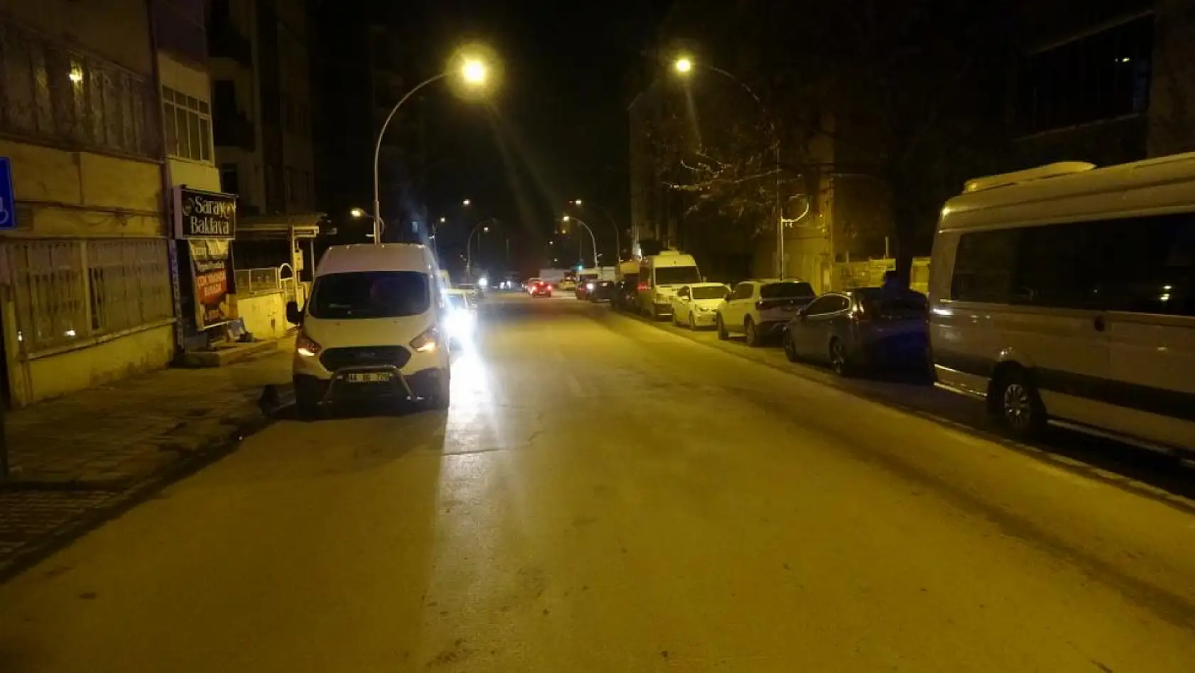 Malatya'da 6'ncı kattan düşen kadın ağır yaralandı