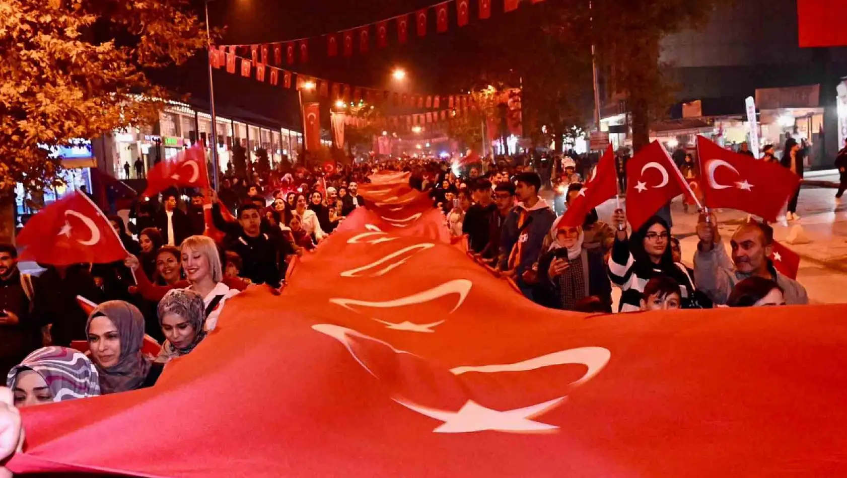 Malatya'da Cumhuriyet coşkusu