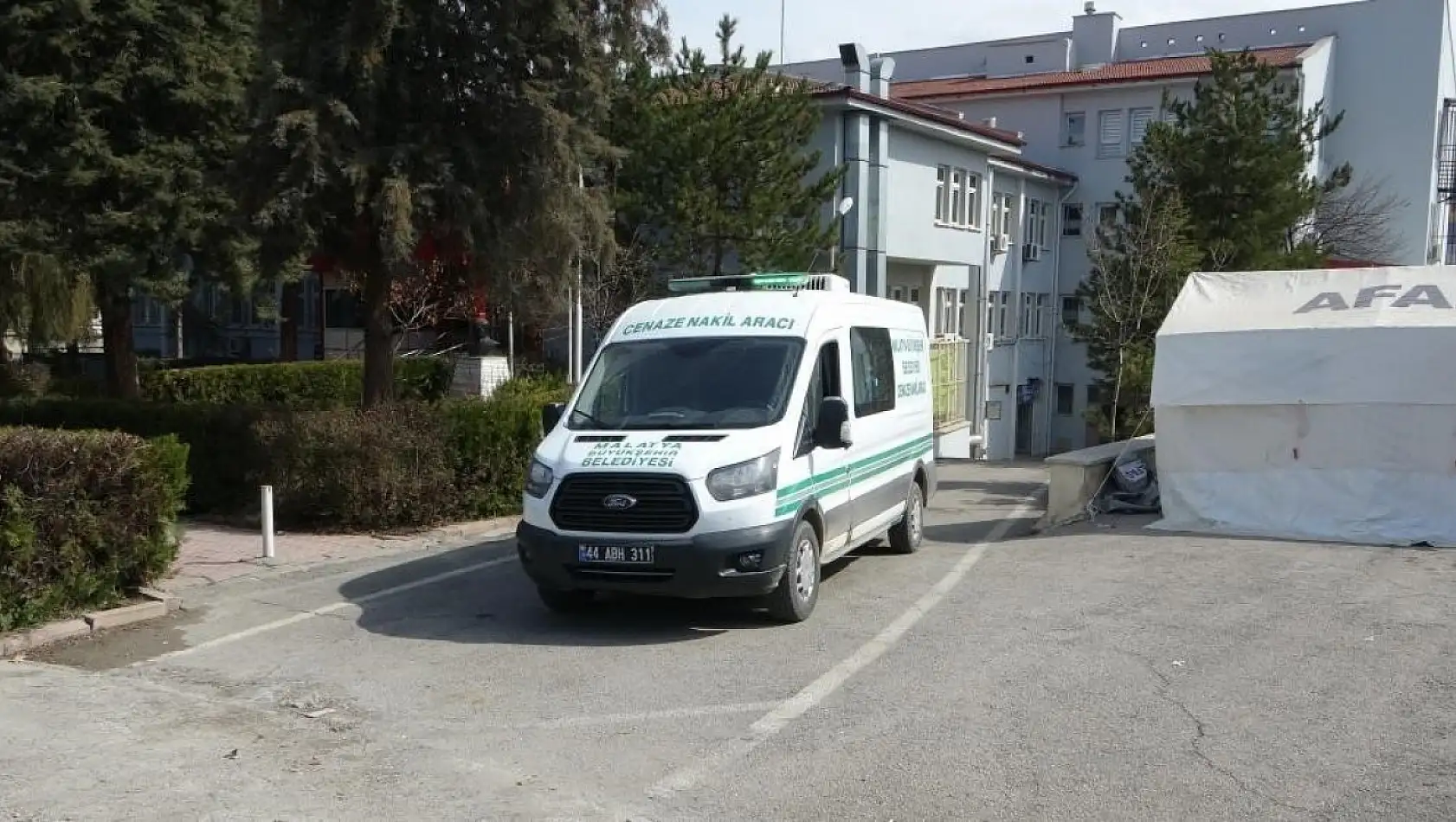 Malatya'da Otomobil ile motosiklet çarpıştı: 1 ölü, 1 yaralı