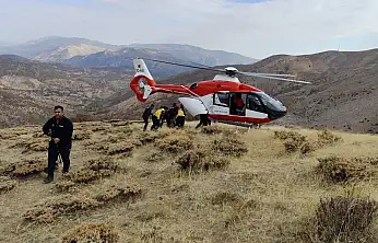 Ağaç Keserken Yaralandı Hava Ambulansı İle Kurtarıldı
