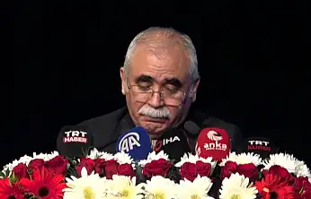 Anayasa Mahkemesi Başkanı Konuşmasında Gözyaşı Döktü